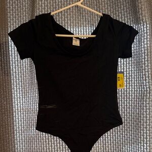 Abound Classic Black Tee